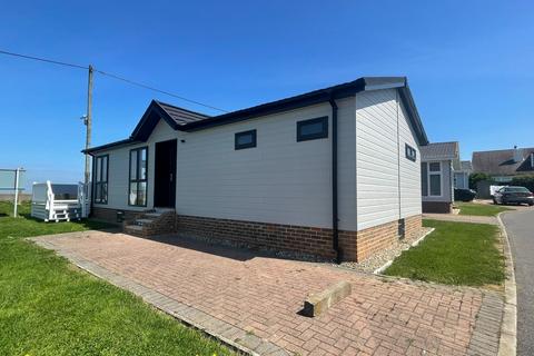 2 bedroom park home for sale, Whitstable, Kent, CT5