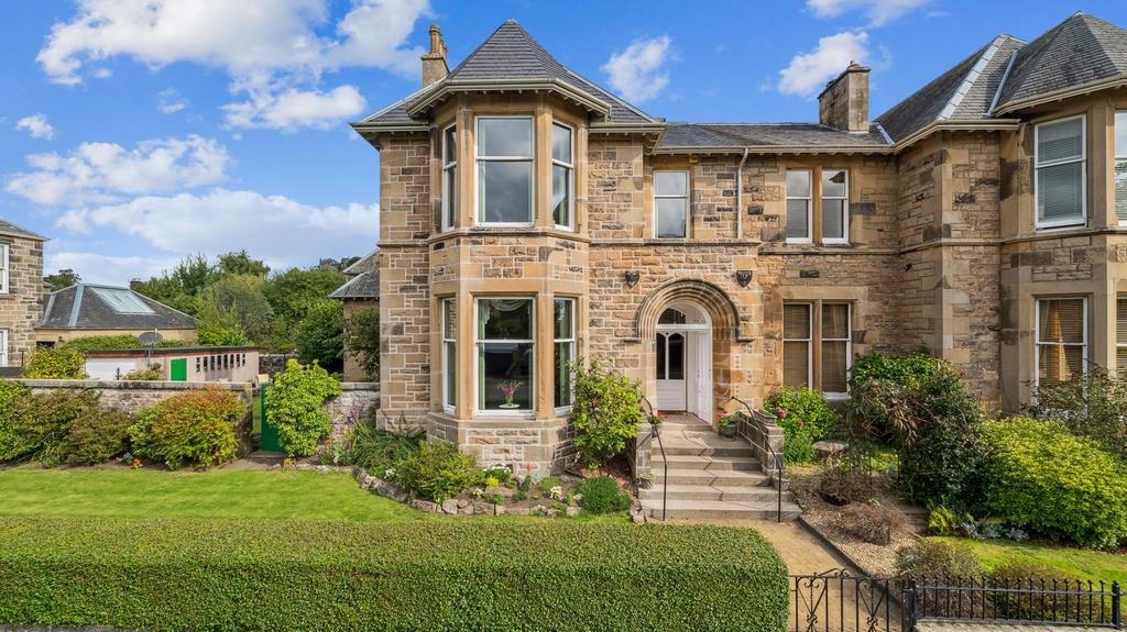 Balmoral Place, Stirling, Stirling, FK8 2RD 4 bed semidetached villa for sale £659,000