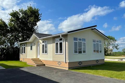 2 bedroom park home for sale - Kettering, Northamptonshire, NN14