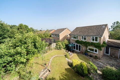 28 Chichester Close, Witley, Godalming, GU8 5PA