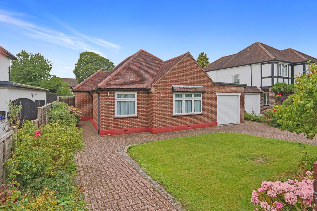 Coulsdon Road, Coulsdon 2 bed detached bungalow for sale £600,000