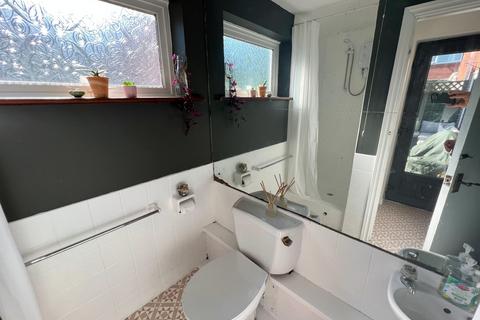 29 Cheswick Way, Cheswick Green, Solihull, B90 4EZ