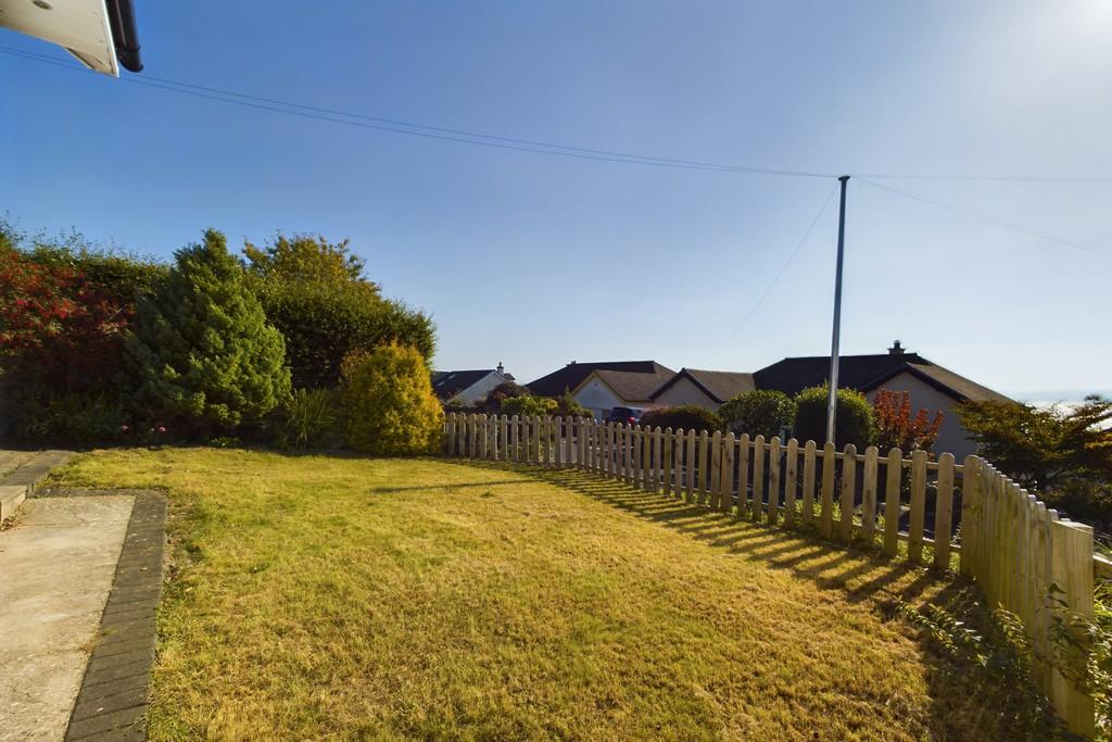 Garden to Front