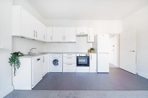 2, 10 Alfred Road, London, W3 6LH