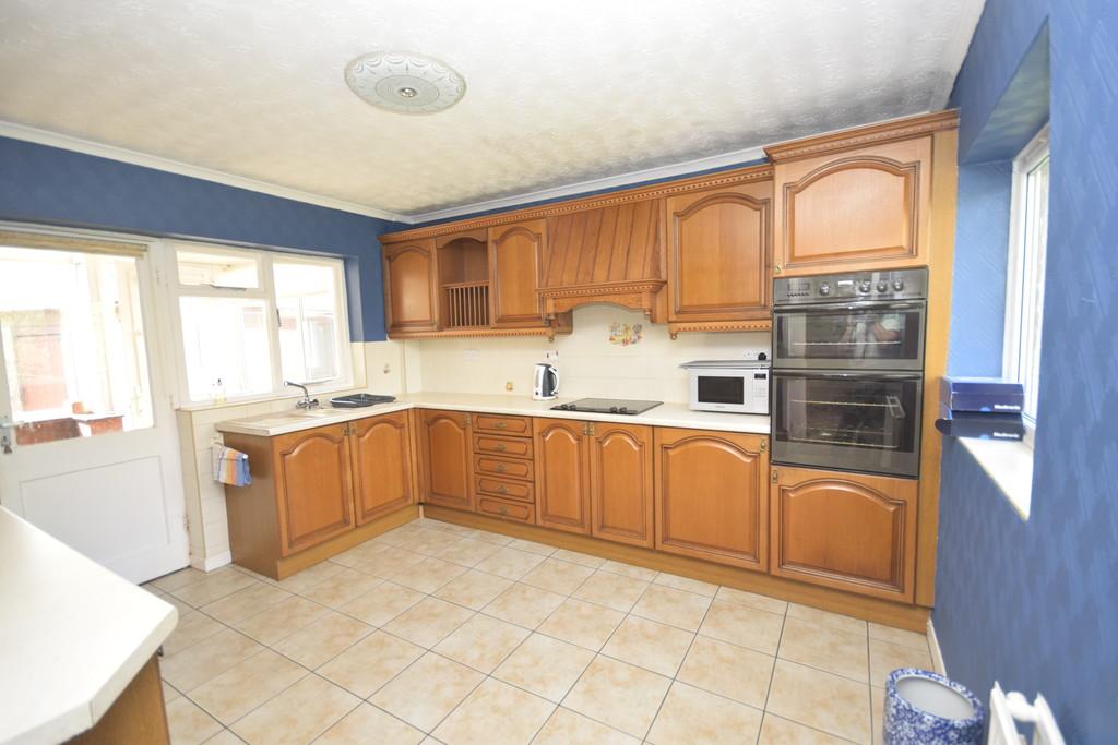 Alkington Road, Whitchurch 2 bed detached bungalow for sale £320,000