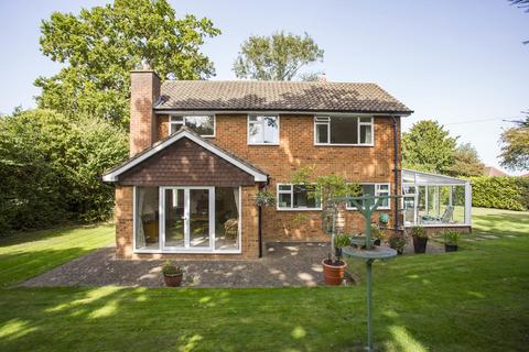 63b The Drive, Tonbridge, TN9 2LS