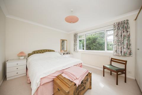 63b The Drive, Tonbridge, TN9 2LS