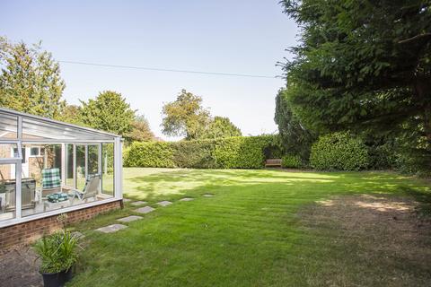 63b The Drive, Tonbridge, TN9 2LS