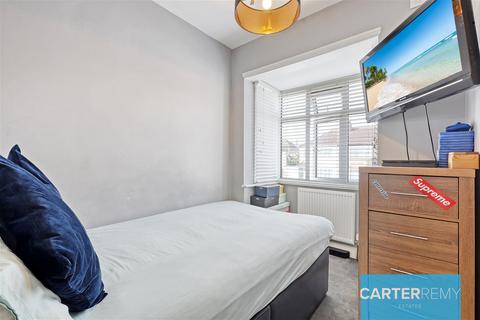 46 Grosvenor Road, Dagenham, RM8 1NL