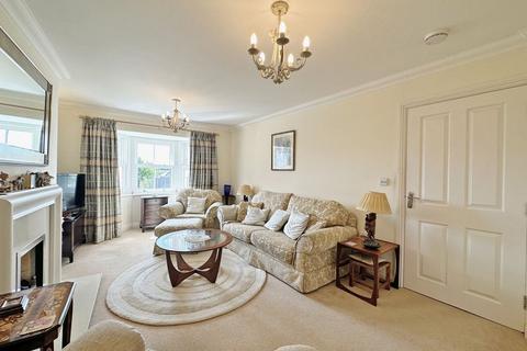 12 Belvedere, Truro, TR1 1UU