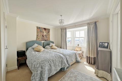 12 Belvedere, Truro, TR1 1UU
