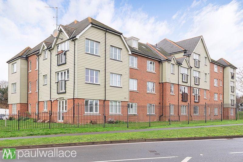 Watery Lane, Turnford, Broxbourne 2 bed apartment for sale £275,000