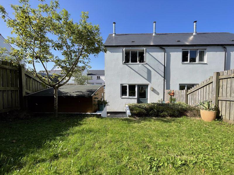 Roseworthy Road, Shortlanesend 2 bed end of terrace house £151,900