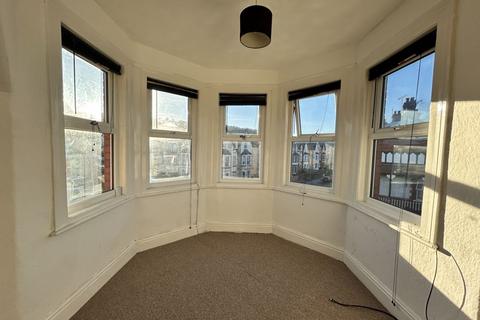 1 bedroom apartment for sale, 57 Greenfield Road, Colwyn Bay