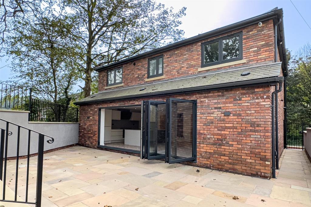 Rear External