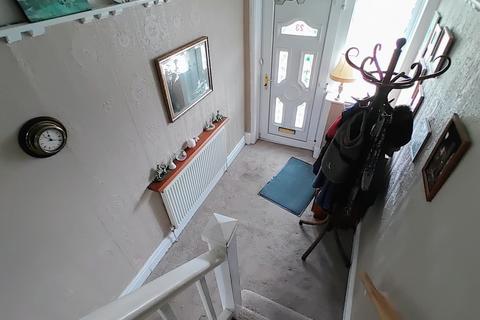 23 Fieldway, Clayton, Bradford, BD14 6RP