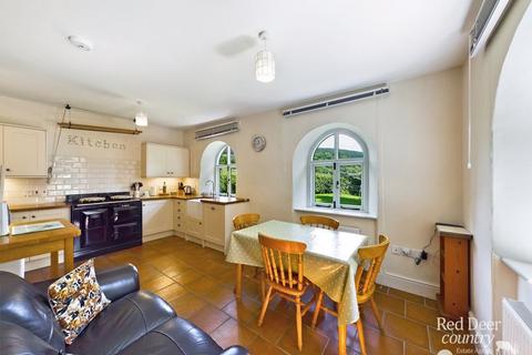 undefined, Cowbridge, Timberscombe