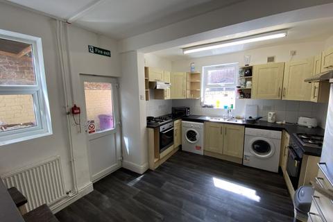 1 bedroom property to rent, Lawrence Road, Liverpool