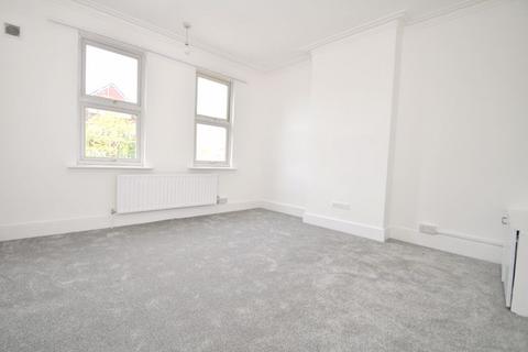 undefined, Villiers Road, Kingston Upon Thames