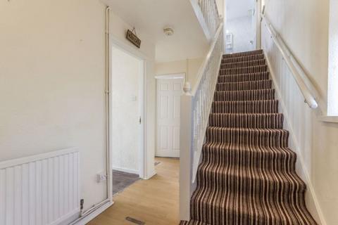 3 Central Drive, Trevethin, Pontypool, NP4 8EE