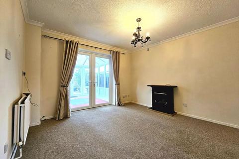 2 bedroom terraced house to rent, Katherine Close, Gloucester