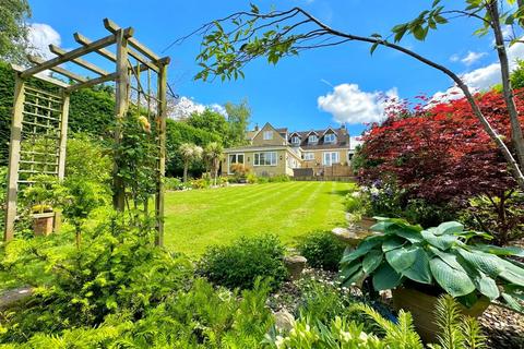 4 Tithe Barn Crescent, Swindon, SN1 4JX