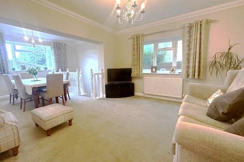 4 Tithe Barn Crescent, Swindon, SN1 4JX
