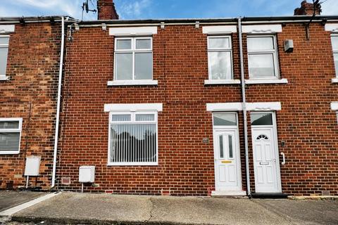 3 bedroom terraced house for sale - West View, Murton, Seaham, County Durham, SR7