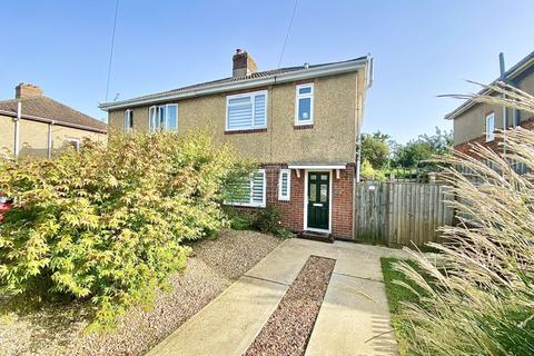 41 Collingbourne Avenue, Bournemouth, BH6 5QS