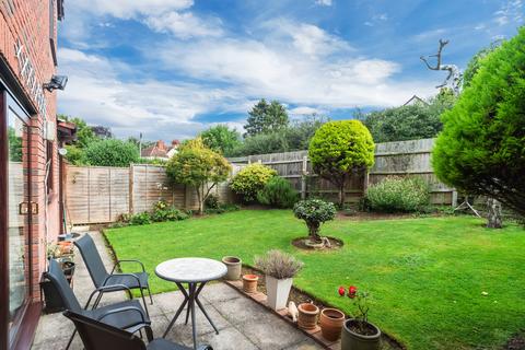 26 Broadlands, Raunds, Wellingborough, NN9 6QL