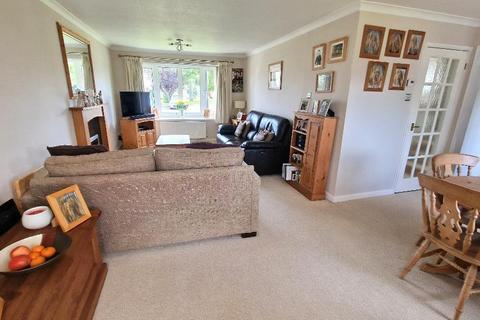 3 bedroom detached house for sale - Downsview Road, Bembridge, Isle of Wight, PO35 5QT