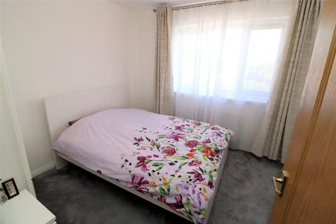 27 Snipe Close, Erith, DA8 2HD