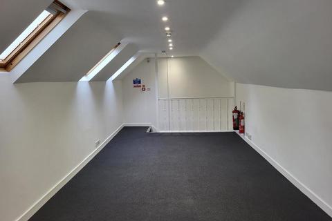 Office to rent - Unit 10, Bournemouth Central Business Park, Southcote Road, Bournemouth, Dorset