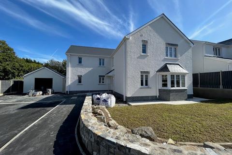 4 bedroom detached house for sale, Heol Y Cwm, Cross Inn, New Quay , SA44