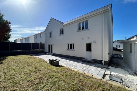 4 bedroom detached house for sale, Heol Y Cwm, Cross Inn, New Quay , SA44