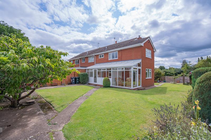 Brockamin, Leigh, Worcester, Worcestershire, WR6 5LA 4 bed end of
