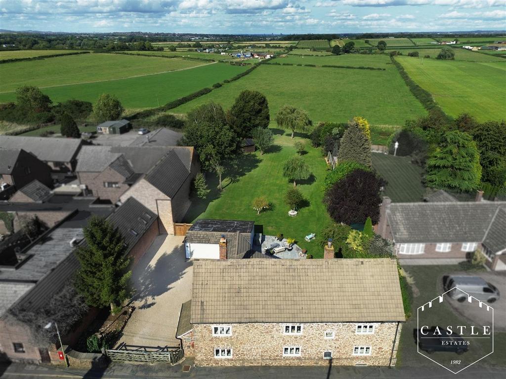 Sutton Lane, Broughton Astley, Leicester 4 bed cottage for sale £875,000