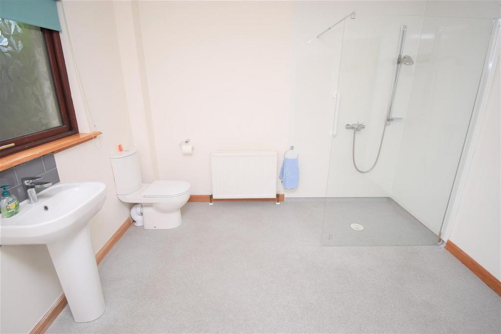Shower room.jpg