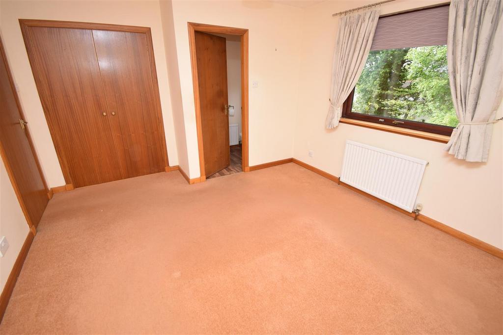 Bedroom one.jpg