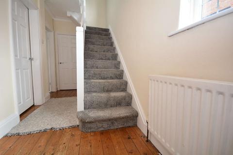 14 Kirkstall Mount, Leeds, LS5 3DT