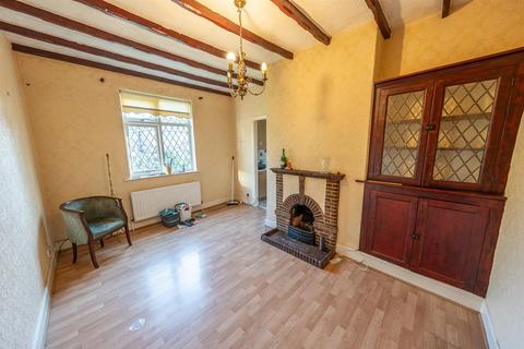 2 bedroom semi-detached bungalow for sale - Otterburn Gardens, Low Fell,