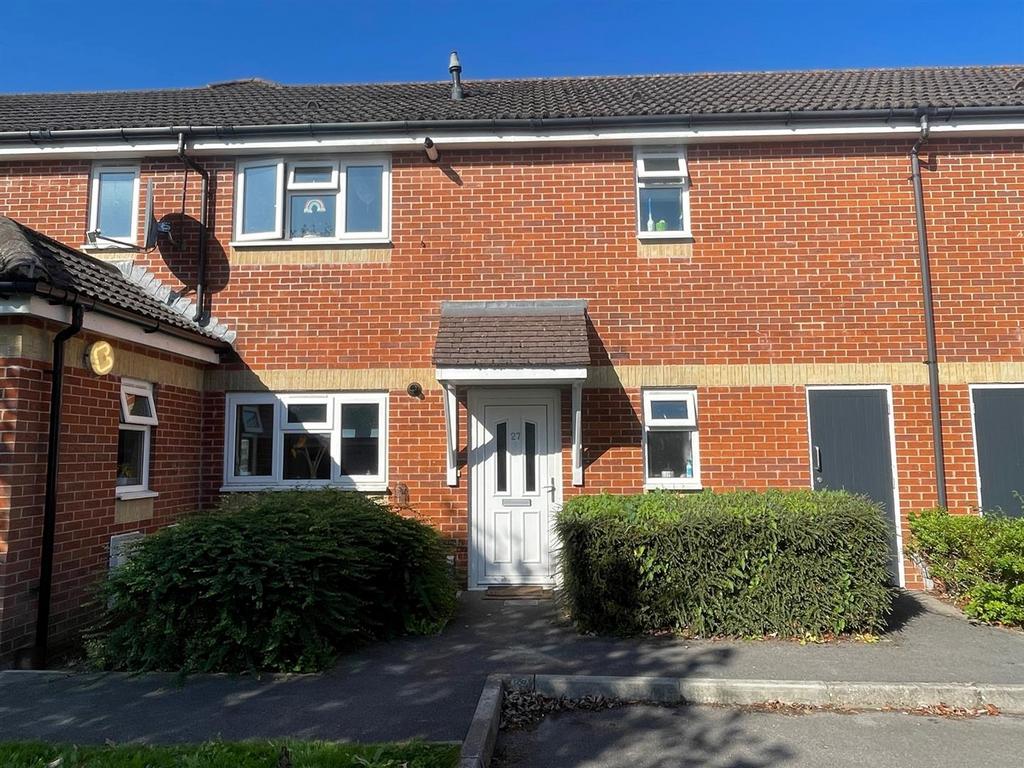Arnott Close, Tidworth, SP9 7QG 2 bed apartment £750 pcm (£173 pw)