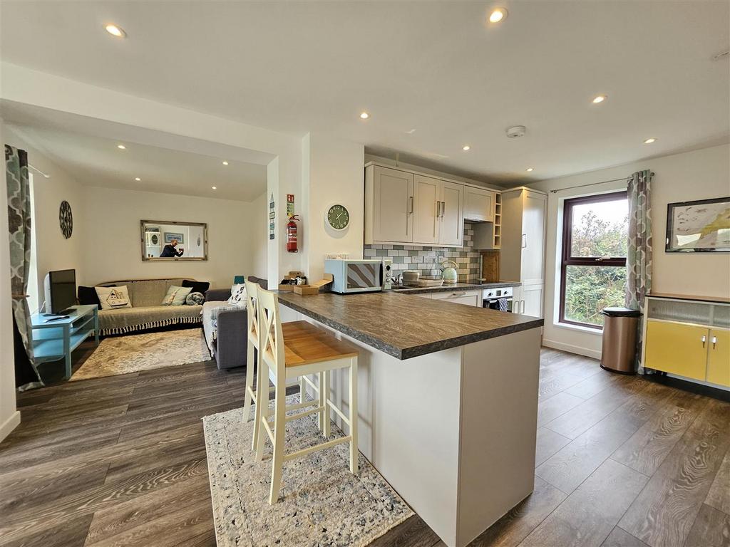 Trevellas, St Agnes, Cornwall 3 bed end of terrace house for sale £