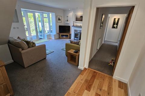11 Tithby Road, Bingham, Nottingham, NG13 8GP