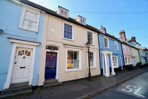 High Street, Mistley