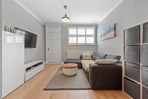8 Clewer Hill Road, Windsor, SL4 4BS