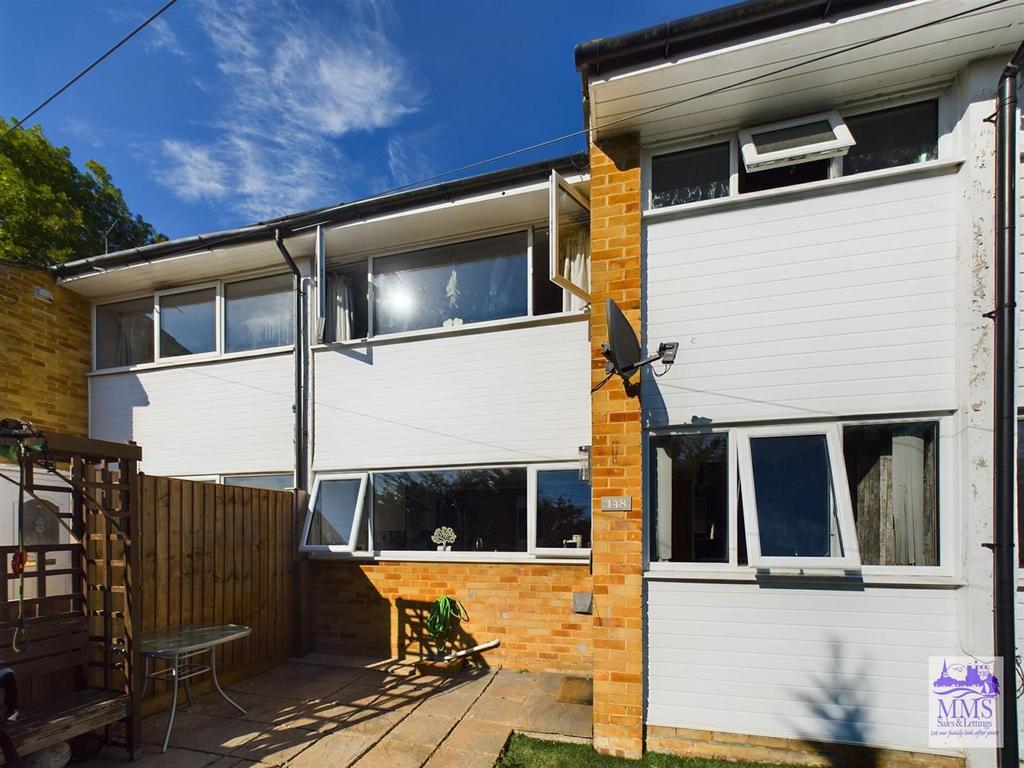 Charles Drive, Cuxton 3 bed house for sale £325,000