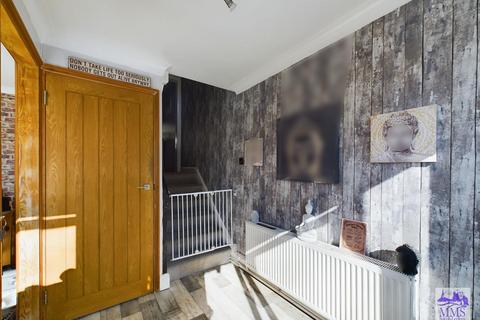 148 Charles Drive, Cuxton, Rochester, ME2 1DX