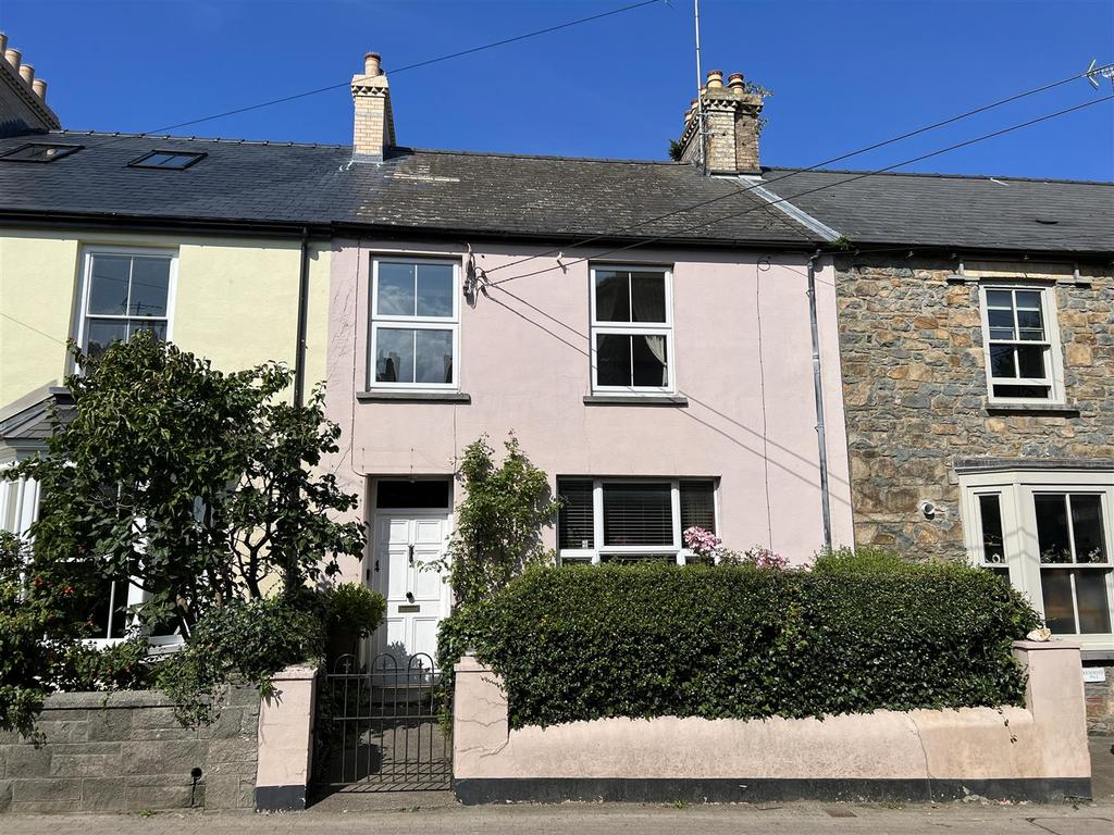 4 Cambria Terrace, West Street, Newport 3 bed terraced house for sale