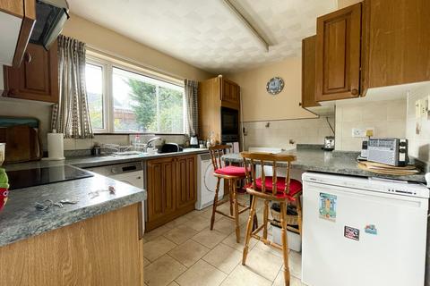2 bedroom bungalow for sale, Jenkins Close, Haverfordwest, Pembrokeshire, SA61